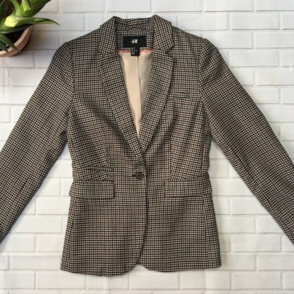 H&M Jackets & Blazers - H&M houndstooth plaid schoolboy blazer jacket